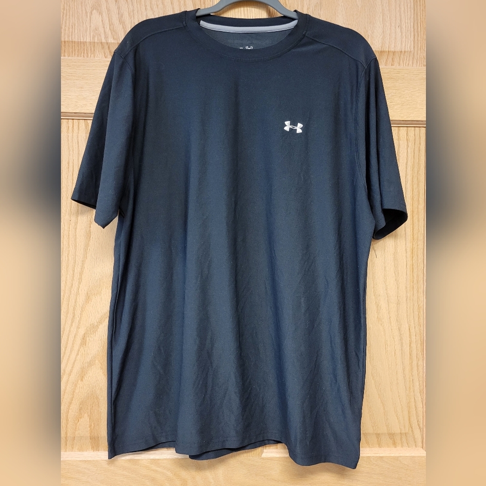 Under Armour Heat Gear T-Shirt Men's Size Large Black Lightweight Breathable
